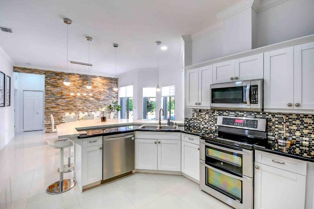 Miami 5Br Villa W Heated Pool, Games & Bbq L01 Cutler Bay Exterior photo