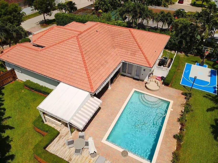 Beautiful House Heated Pool, Basketball L01 Villa Cutler Bay Exterior photo